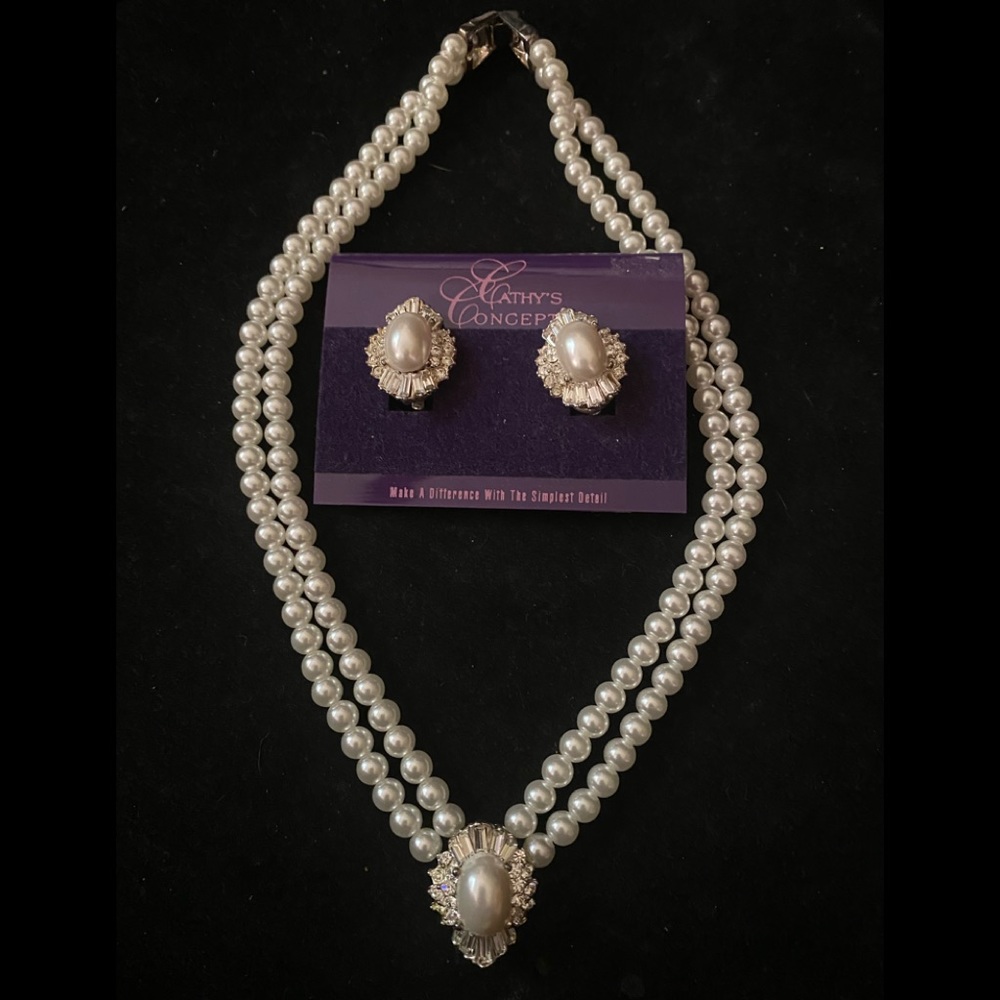 Necklace and Earring Set